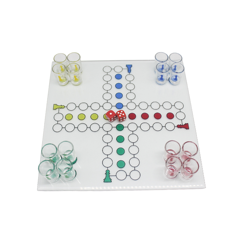Crystal Ludo Drinking Set za igre