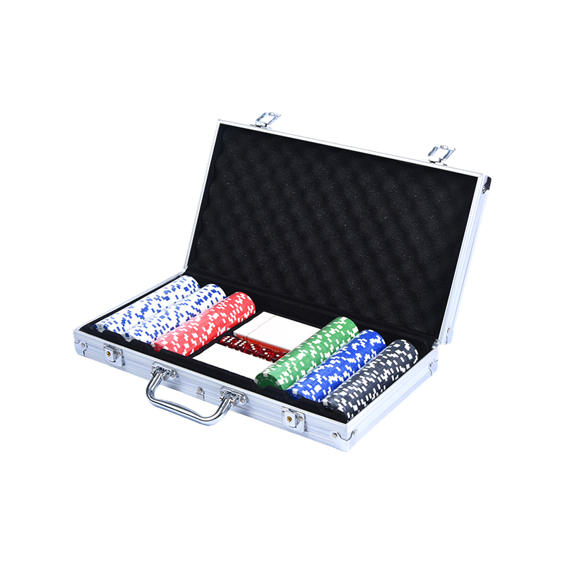 Aluminijska kutija s kockicama i gumbom za djelitelje Premium poker čips